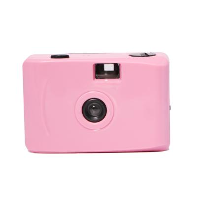 China 35mm Vintage Camera Mini 35mm Plastic Manual Pure Pink Film Camera Holga Fixed Focus Instant Camera for sale