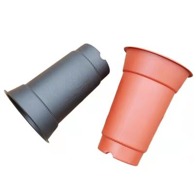 China Terracotta Material Light Weight Plastic Garden Plant Hanging Planter Flower Pot for sale