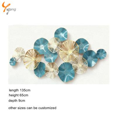 China Shiny Europe Gold Flower Metal Sculpture Wall Hanging Sculpture for sale