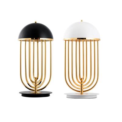 China Modern Luxury Decorative Table Lights Wholesale Modern Desk Lamps For Bedroom LED Brass Gold Table Reading Lamp for sale