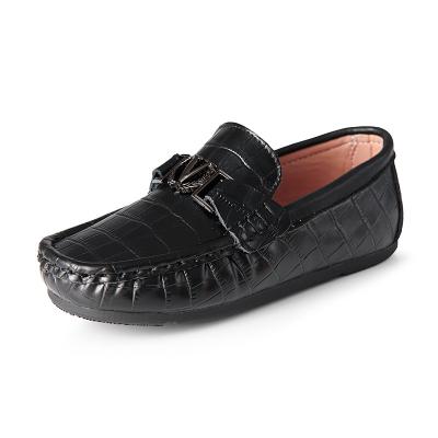 Китай Hot Selling Boys' Leather Shoes Over-The-Foot Loafers College Style Leather Shoes Metal Buckle British Style Boys 28-39# продается