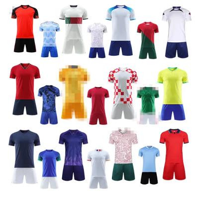 China 2023 Breathable Quick Drying Short Sleeve Game Uniform Men And Women Suit Sets Football Suit for sale