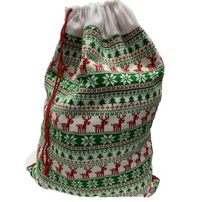 China Polyester Fashion Christmas Decoration Knitted Gift Sack Bag With String In Green And Red Color for sale