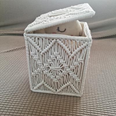 China Contemporary Macrame Tissue Box Lid Paper Holder with Bead Loop Macrame Napkin Tissues Organizer Home Decor for sale