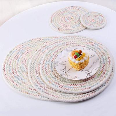 China Durable Round Non Slip Absorbent Woven Woven Coasters Warm Cotton Table Pads Set For Kitchen Dining Table Use for sale