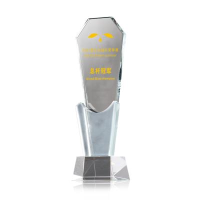 China Hot Selling Folk Art Golf Trophies Engraving Event Trophy Glass for sale