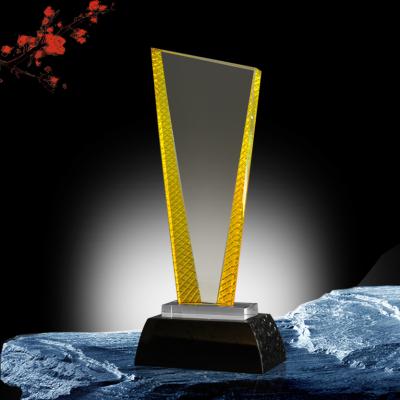 China Art New Folk Design Crystal Trophy Awards Award Crystal Trophy Glass Trophy Custom for sale