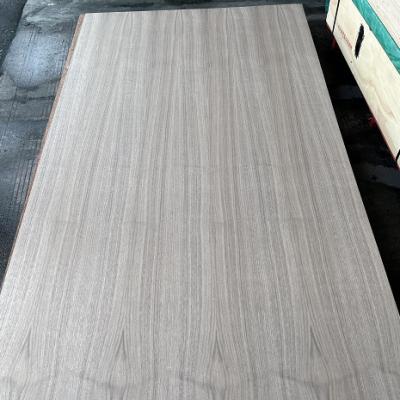 China Modern Natural Wood Veneer/Okoume/Cedar Birch Veneer/China Factory Pencil for Plywood for sale