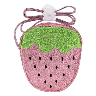 China Fashionable Children's Strawberry Mini Bag Cute Princess Shoulder Bag Kids Tilting Bag for sale