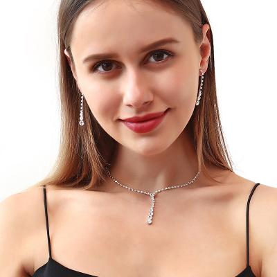 China FASHIONABLE Jewelry Wholesale Two Piece Set Simple Rhinestone Necklace Earrings Factory JS Zircon Water Drop Wedding Dress Accessories for sale