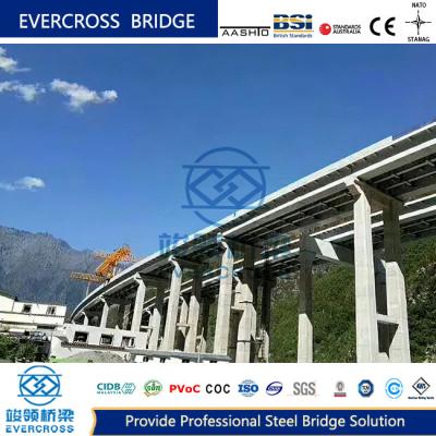 China Puente de vigas de caja de acero personalizable Puente de acero de acero con alta rigidez en venta