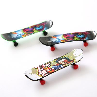 China C196 Mini Finger Skateboards Plastic Skate Cute Animal Boarding Fingerboard Fingerboard Toys Doll Children Kids Educational Gifts for sale