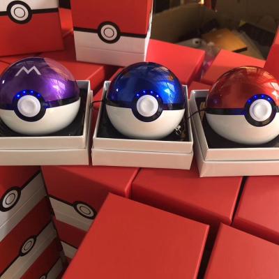 China Gifts USB plug type and blue color led pokeball charger for sale