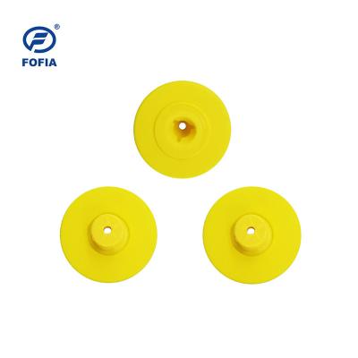 China 960MHz Farms Electronic Ear Tags Cattle UHF Yellow Color 96 Bits for sale