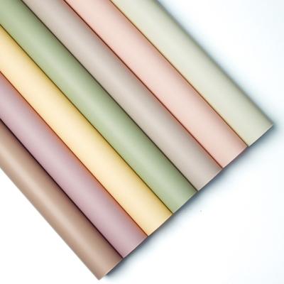 Chine Papier d'emballage de Noël réutilisable de la couverture 23gsm de cadeau écologique à vendre