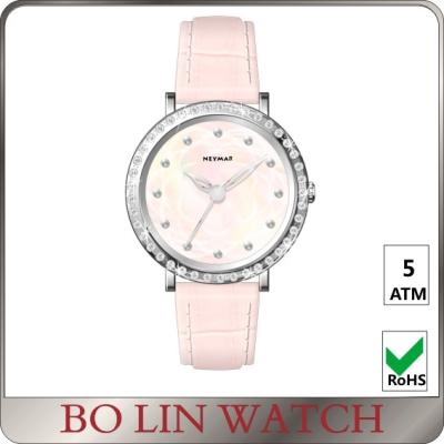 China Sapphire Crystal Shining Diamond Quartz Watch For Women MOP Dial for sale