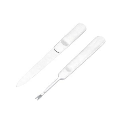 China Personal Care Silver White Metal Medium Rubbing Platform and Dead Skin Fork for sale