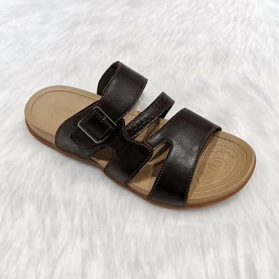 China 2021 Fashion Trend Men Beach Leather Casual Slippers Designs Fit Comfortable Breathable Outdoor Slipper Sandal Shoes for sale