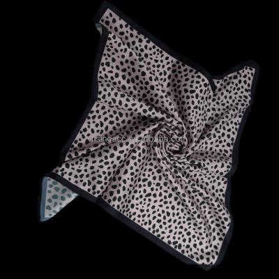 China 100% POLYESTER woven square spring 2022 fashion satin towel autumn summer small new lady solid scarf for sale