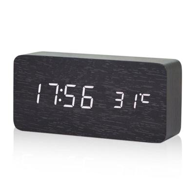 China KH-WC003 Calendars USB / Battery Powered Modern Dual LED Display Wooden Digital Desk Clock With Calendar for sale