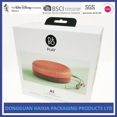 China Light Weight Rigid Paper Box Customized Color Appearance With Durable Handle for sale