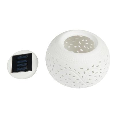 China Hot Selling Good Quality Colorful Ceramic Cavity Garden Yard Solar Ceramic Light for sale