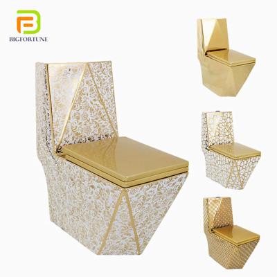 China Double-flow Middle Eastern style luxury WC ware gold color sanitary toilet bowl P trap toilet gold suit for sale