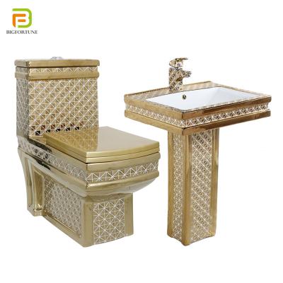 China Double-Flow Luxury Sanitary Ware Series Bathroom WC Golden Toilet Set Gold Toilet and Ceramic Gold Basin Suit for sale