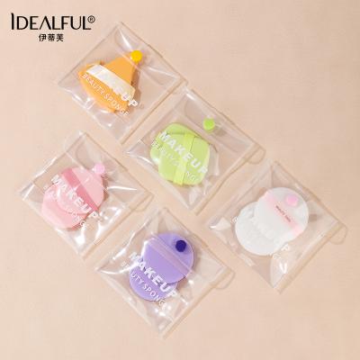 China Soft Eco-Friendly new product Cosmetic cotton make up foundation loose sponge large soft cotton puff triangle shape makeup powder puff for sale