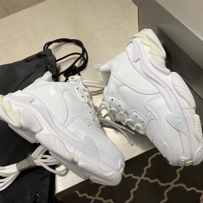 China Original Fashion Trend Branded Mixed Colors Casual Men Triple S 1.0 Shoes Track Sneakers For Men And Women for sale