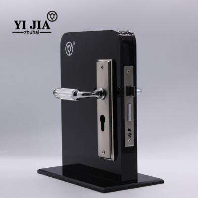 China Door Zinc Alloy Clear Crystal Door Handle for sale