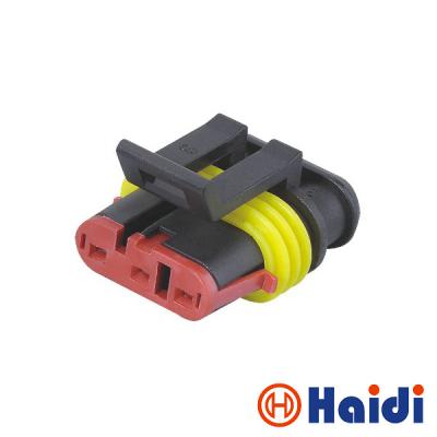 China Los conectores automotrices del enchufe del alambre eléctrico sellaron el conector hembra de Pin 3 282087-1 en venta