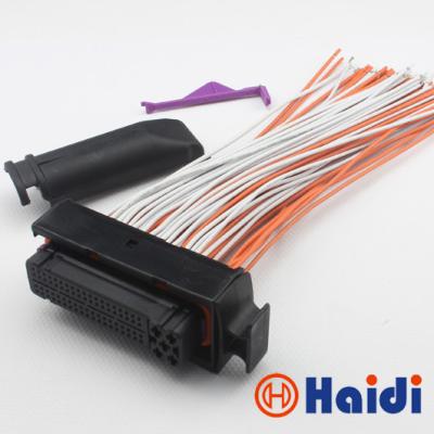 China Cable lleno de encargo HD-W-08101 de la asamblea de la haz de cables automotriz de la linterna en venta