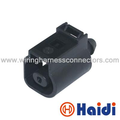 China Push Lock Automotive Wiring Harness Electrical Connectors OEM Available 1J0 973 701 for sale