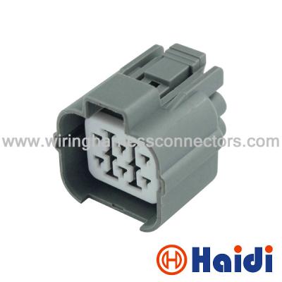 China 6 conectores terminales de la prenda impermeable de la hembra de los conectores de cable del coche del Pin 6189-0133 en venta