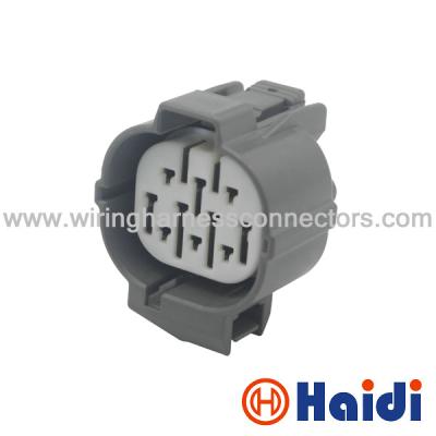 China Pin de la hembra 10 del conector de cable del coche de 2.3m m sellado con PA66+GF 6189-0135 de vivienda en venta