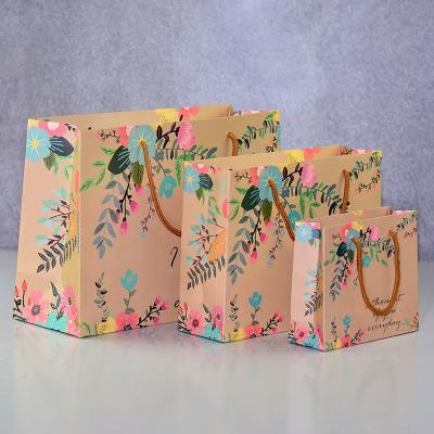 China Fashion Recyclable Custom Flower Paper Gift Shopping Bag for sale