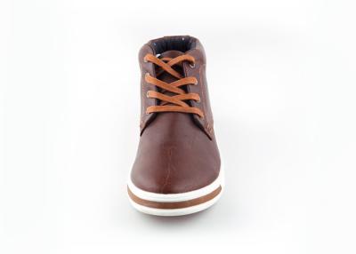 China Zapatos casuales para hombre del top del alto de la suela de goma de Brown, zapatos de cuero casuales para los hombres en venta