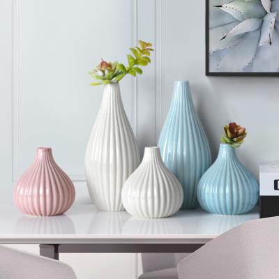 China Wholesale Minimalist Ceramic Home Decor Flower Vase Factory Modern Crafts Living Room Decorations Simple Vases for sale