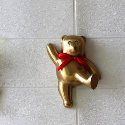 China Wholesale Professional Minimalist Bear Ornaments Hook Home Decoration Resin Handwork Wall Hook Animal Hook for sale