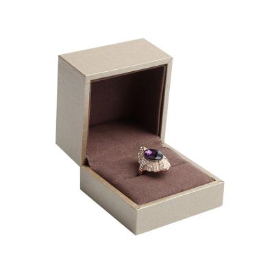 China Handmade wholesale luxury small cardboard packaging jewely paper box with sponge for sale