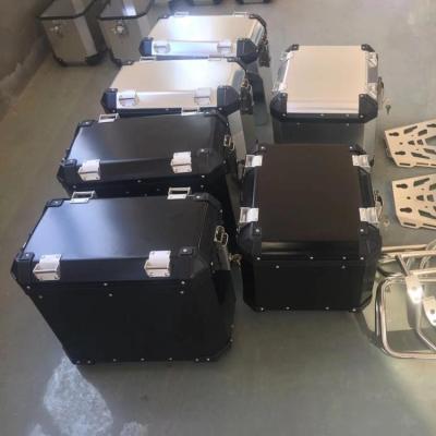 China Wholesale Ourdoors 43L Silver Or Black Motorcycle Trunk Side Aluminum Box For R12000Gs Or Gsa for sale