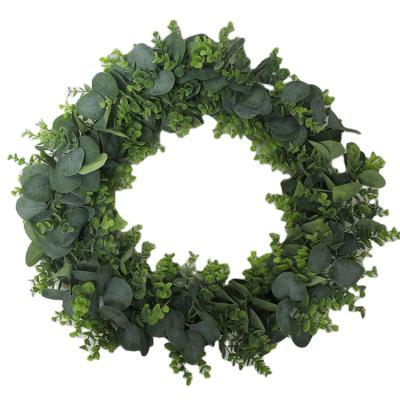 China New Spring Series Door Decoration Environmental Eucalyptus Leaves Wreath Supplies Wholesale Wedding Eucalyptus Wreath for sale