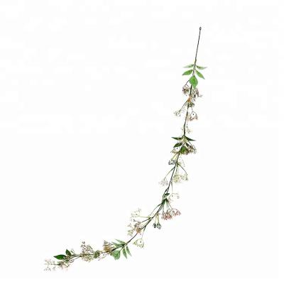 China New Design Fashion Wedding Beautiful Realistic Looking Decorative Seeded Artificial Leaves Vine Garland Holiday Decoration for sale