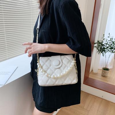 China New Korean style high quality pearl handbag rhomboid shoulder bag bucket bag for sale