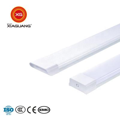 China 2020 Hot Sale Factory Residential LED Batten Light Embossed Coverage 36W Per 1.2m for sale