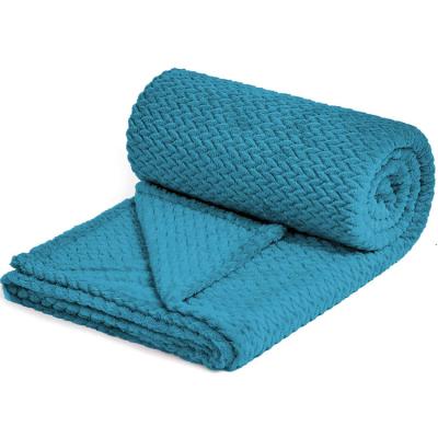 China Super Soft Polyester Blankets Manufacturer Factory Waterproof Summer Hot Sale 100% Cooling Blanket for sale