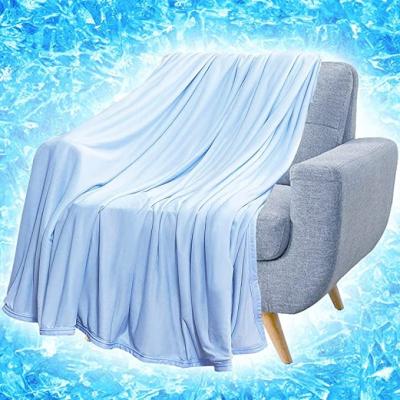 China Super Soft Cooling Blankets For Sleeping Summer Lightweight Super Soft Blanket Cooling Blankets for sale