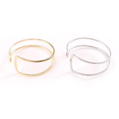 China Creative Vintage 2022Yiwu New Fashion Bangle Women Gifts Korean Cuff Bangle Bracelets 18K Gold Plated Metal Bangle Jewelry Wholesale for sale