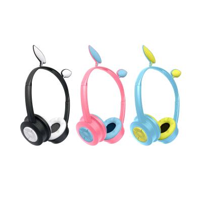 中国 猫の子供の教育のための無線ヘッドホーンLED V5.0 8hrs Bluetoothのヘッドホーン 販売のため